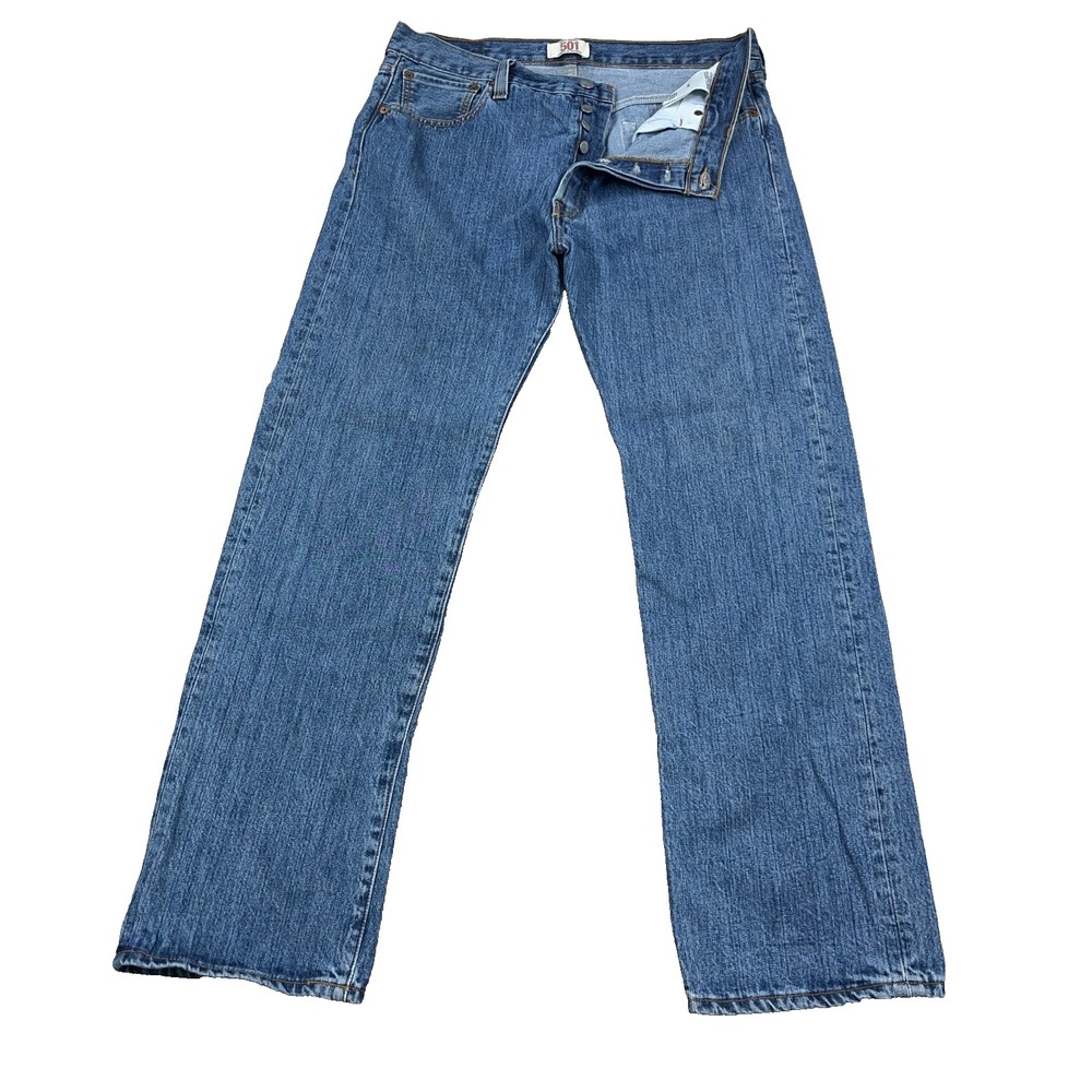 Vintage Levis 501 Jeans Men 36x32 Straight Leg Med Wash Classic Fit Y2K Retro